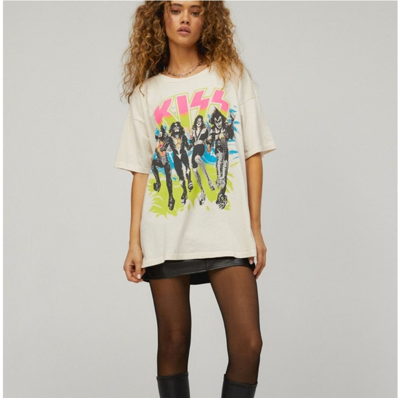 NWOT Daydreamer KISS Destroyer Tee - Picture 2 of 6
